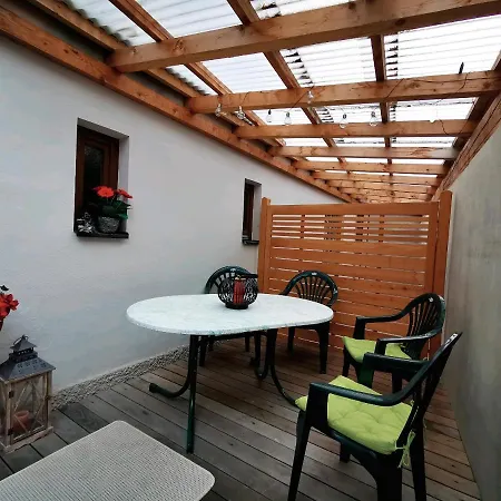 Apartament A Traumhafte Zirbenwohnung Prutz