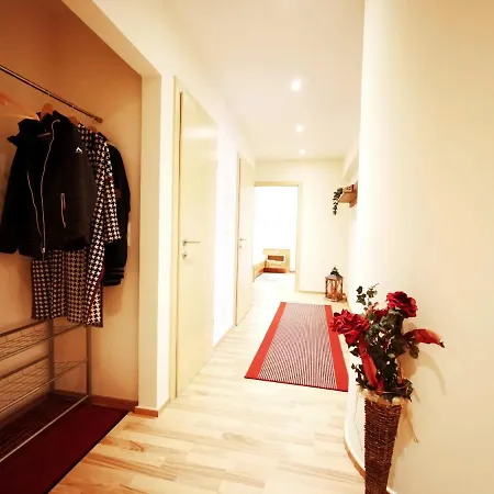 A Traumhafte Zirbenwohnung פרוץ